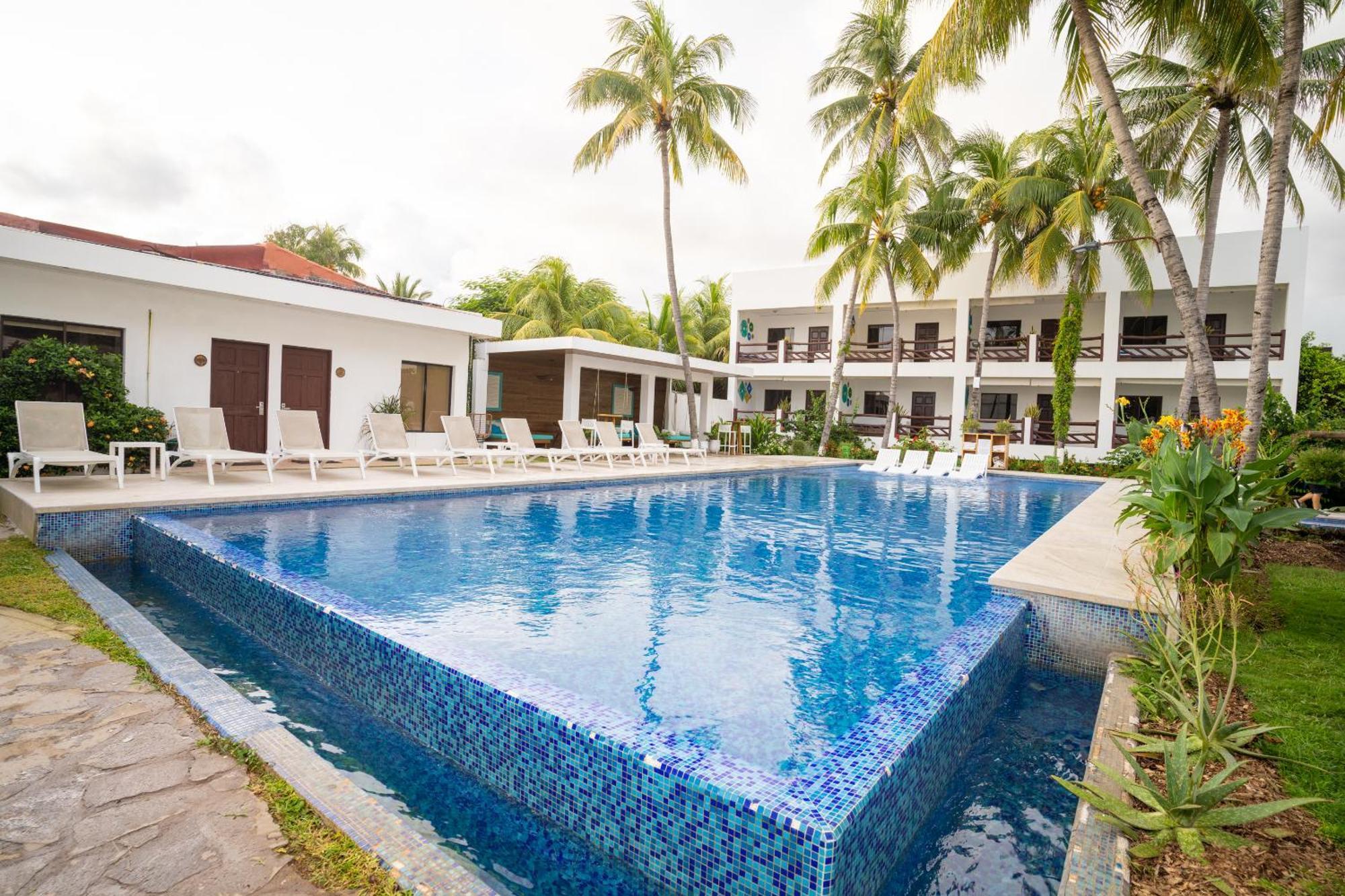 Hotel Los Farallones ラ・リベルタード エクステリア 写真